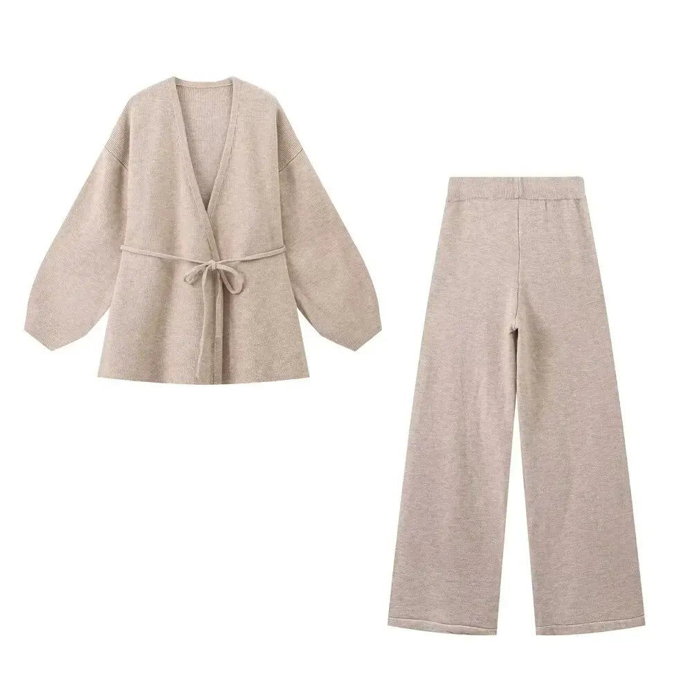 T-line Khaki / M women's knitted lace up cardigan top and pants set (5 - 10  work days free delivery)