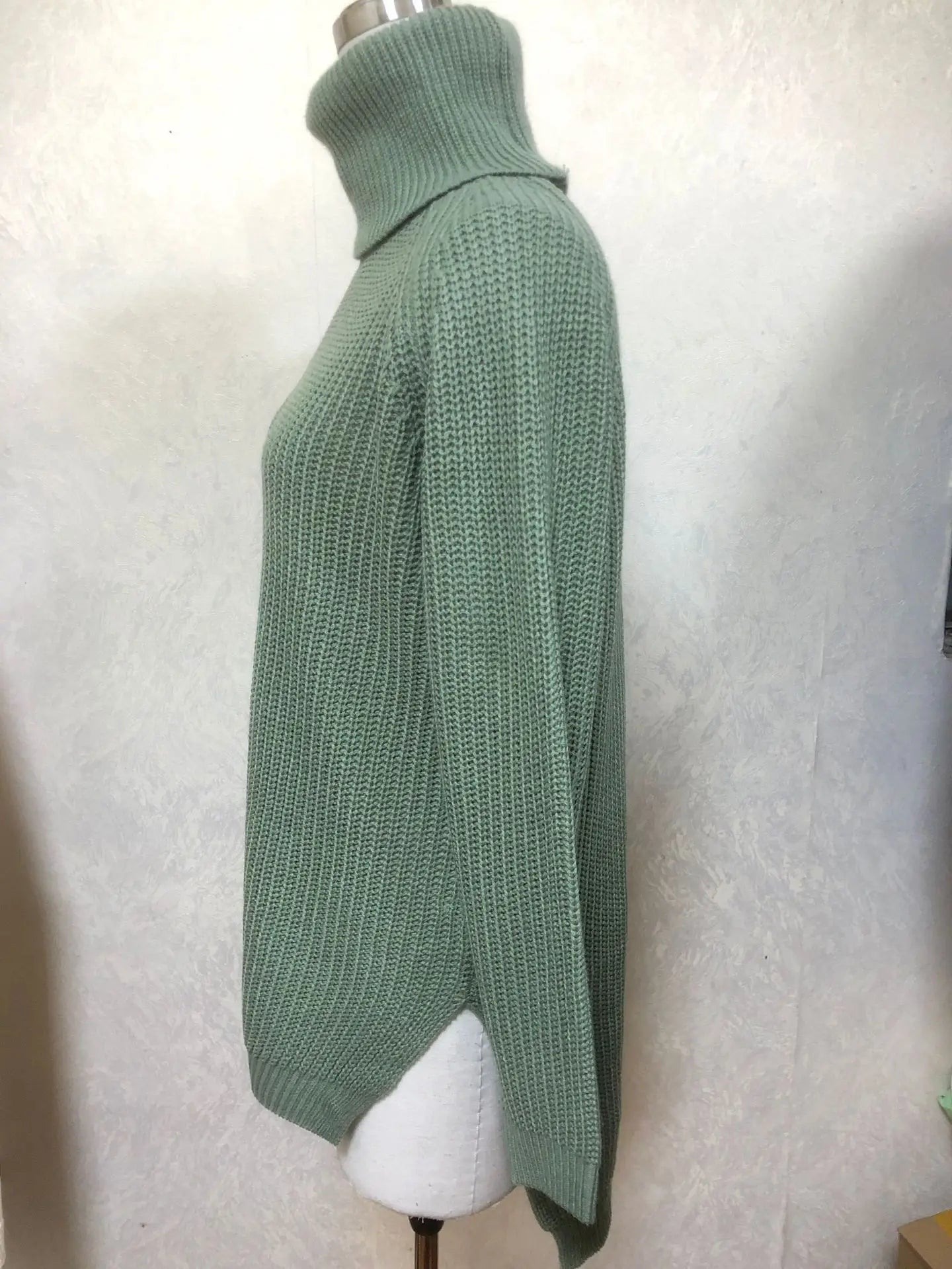 T-line Knitted Sweater, Women,  Jumper, Top, Pullover, Spring / Autumn / Winter (2 weeks delivery)