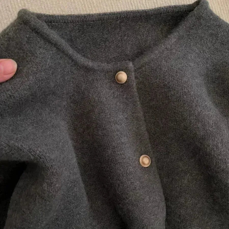 T-line Loose Long Sleeve , Knitwear Women's  Spring  / Autumn Cardigan / sweater (2 weeks delivery)