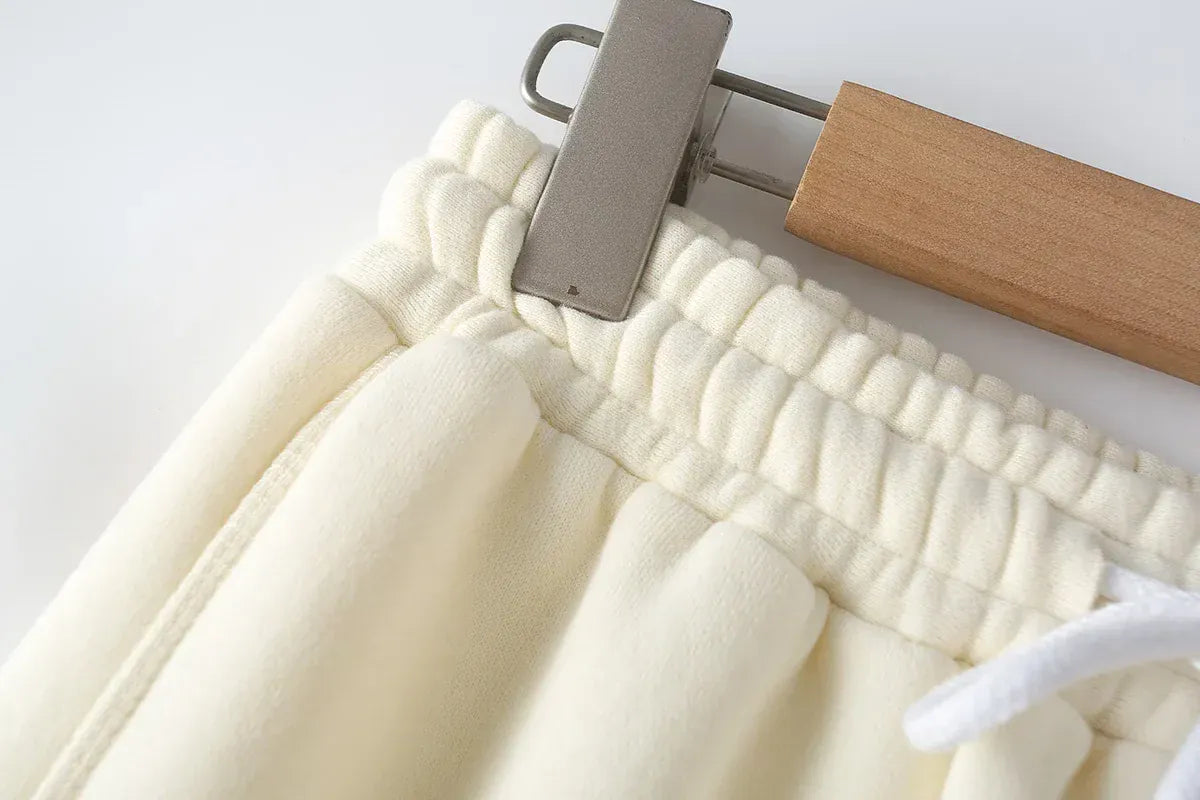 T-line Sweatshirt Pant Suit , Long Sleeve Hooded Fleece , Straight pants (5 - 10  work days free delivery)