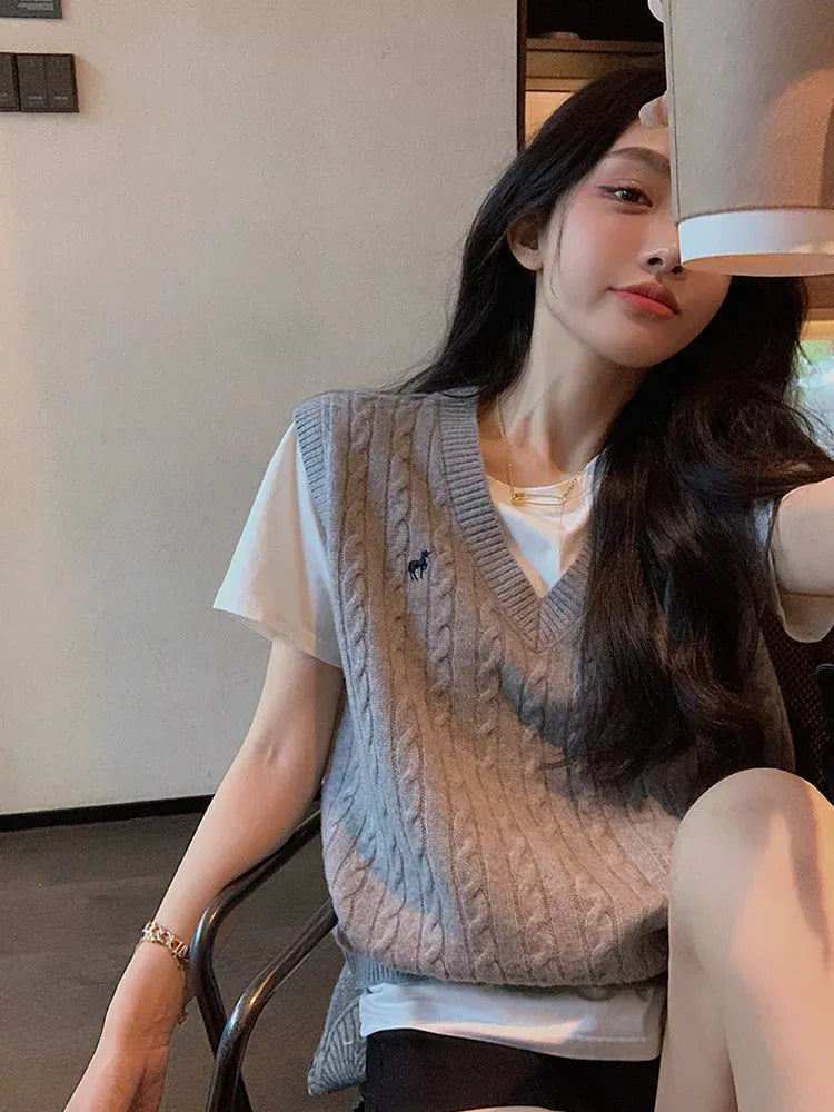 T-line V-neck Knitted Vest Women , Solid, Pullover,Sweater  Spring Autumn Top (2 weeks delivery)