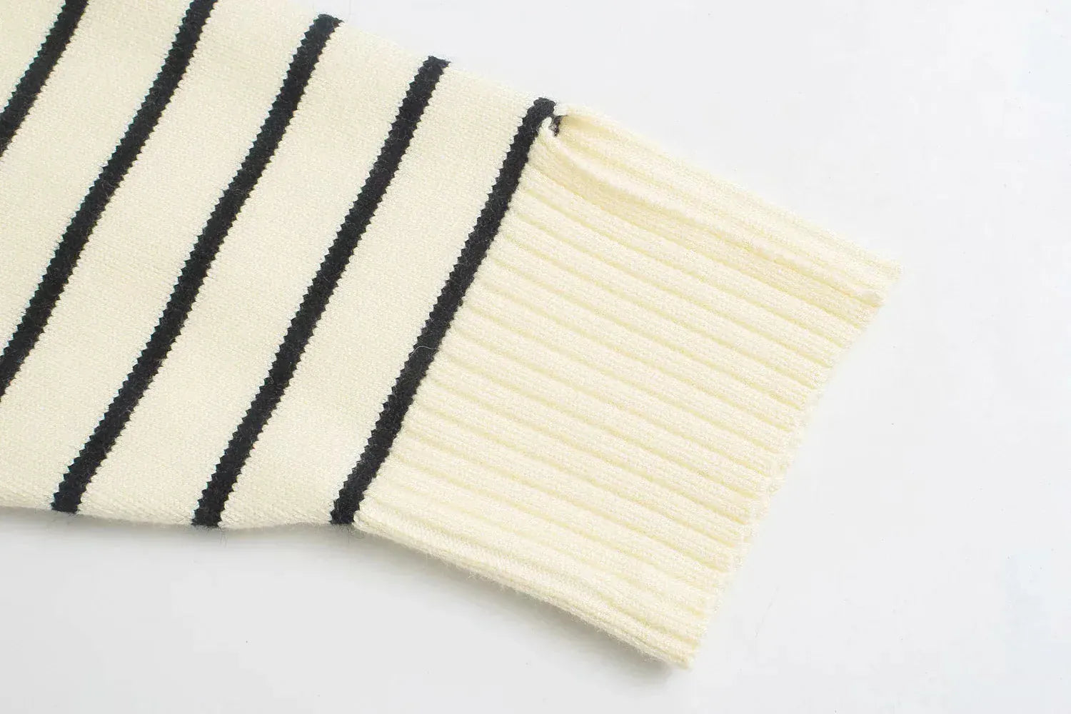 T-line Women  Loose Striped,  Knitted Sweaters, pullover,   Long Sleeve,  Zip-up,  Knitwear  (2 weeks delivery)