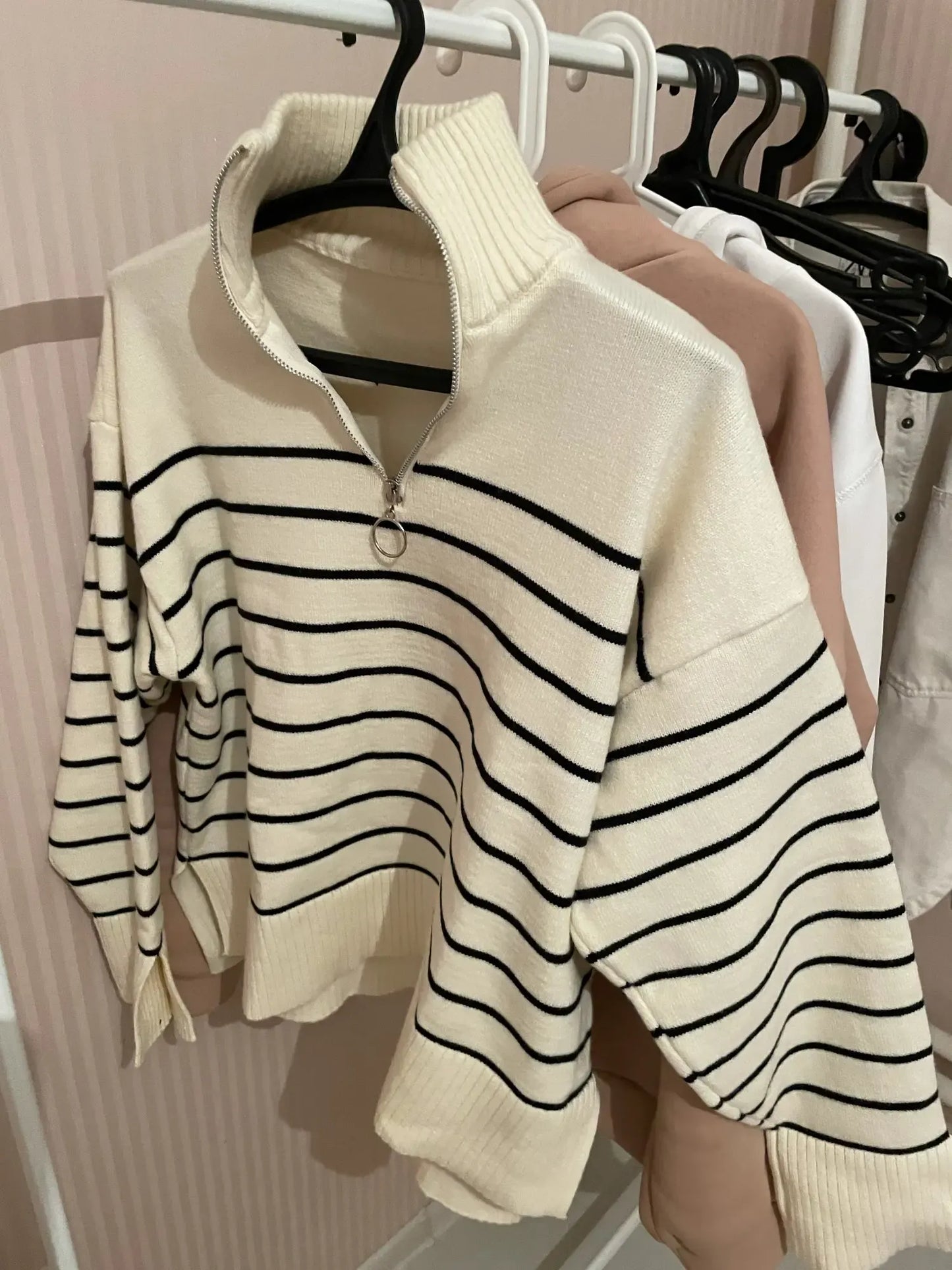 T-line Women  Loose Striped,  Knitted Sweaters, pullover,   Long Sleeve,  Zip-up,  Knitwear  (2 weeks delivery)
