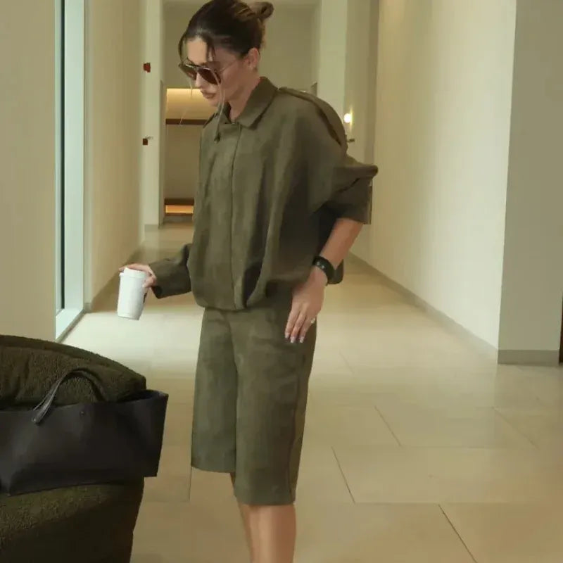 T-line Women's 2026 Spring New 2-piece Fashion Suede Casual Minimalist Pilot Jacket and Shorts Skirt Set