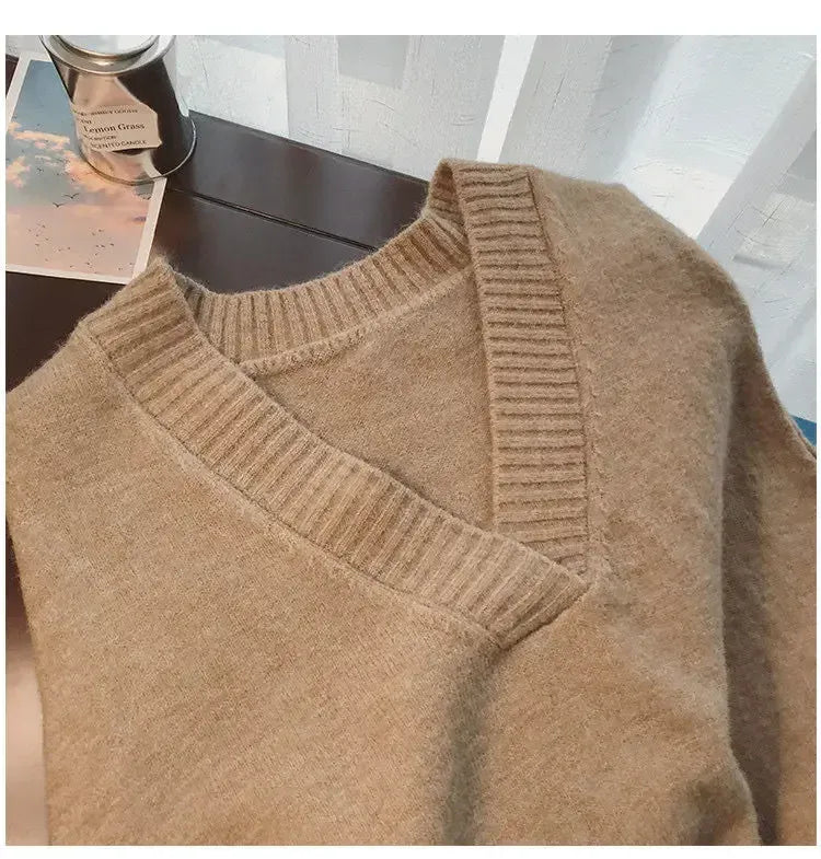 T-line Women's Korean Style V-neck Sweater vest Knit Vest Simple Preppy Style Loose Fit Outer Wear Stylish Clip-on Trendy Vest(2 weeks delivery)