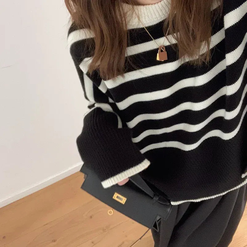 T-line Women Striped Loose Warm Sweater, O-Neck, Long Sleeve, Knitted Pullovers Casual Sweater For Women / Autumn Top (2 weeks delivery)