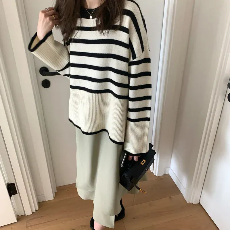 T-line Women Striped Loose Warm Sweater, O-Neck, Long Sleeve, Knitted Pullovers Casual Sweater For Women / Autumn Top (2 weeks delivery)