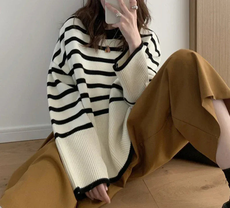 T-line Women Striped Loose Warm Sweater, O-Neck, Long Sleeve, Knitted Pullovers Casual Sweater For Women / Autumn Top (2 weeks delivery)